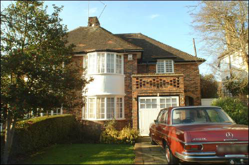 21 Maurice Walk
